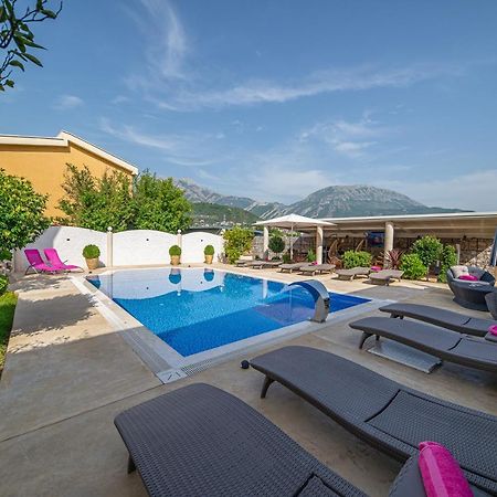 Lux Villa Princess Bar Exterior foto